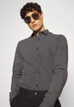 JACK&JONES Premium JPRBLACARDIFF PRINT SHIRT - Overhemd 10 JACK&JONES Premium JPRBLACARDIFF PRINT SHIRT - Overhemd -Jack & Jones Winkel 0343e3a638a9491989a3ab9c75028759
