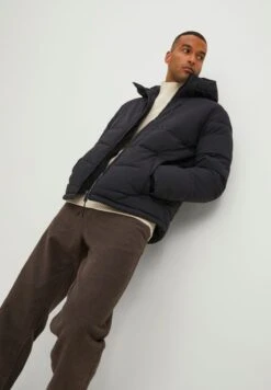 Jack & Jones JORCOPENHAGEN PUFFER SN - Winterjas 13 Jack & Jones JORCOPENHAGEN PUFFER SN - Winterjas -Jack & Jones Winkel 04522203d26341f48f3a9b4384c014b7