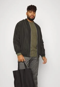 Jack & Jones JORCLUBING - Bomberjacks 11 Jack & Jones JORCLUBING - Bomberjacks -Jack & Jones Winkel 0a0f83bd49a748b3826bf0575d6be565