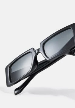 Jack & Jones Jacsquare Sunglasses Unisex - Zonnebril - Black 11 Jack & Jones Jacsquare Sunglasses Unisex - Zonnebril - Black -Jack & Jones Winkel 0a16458a4f0344deb71108fdce0c816f