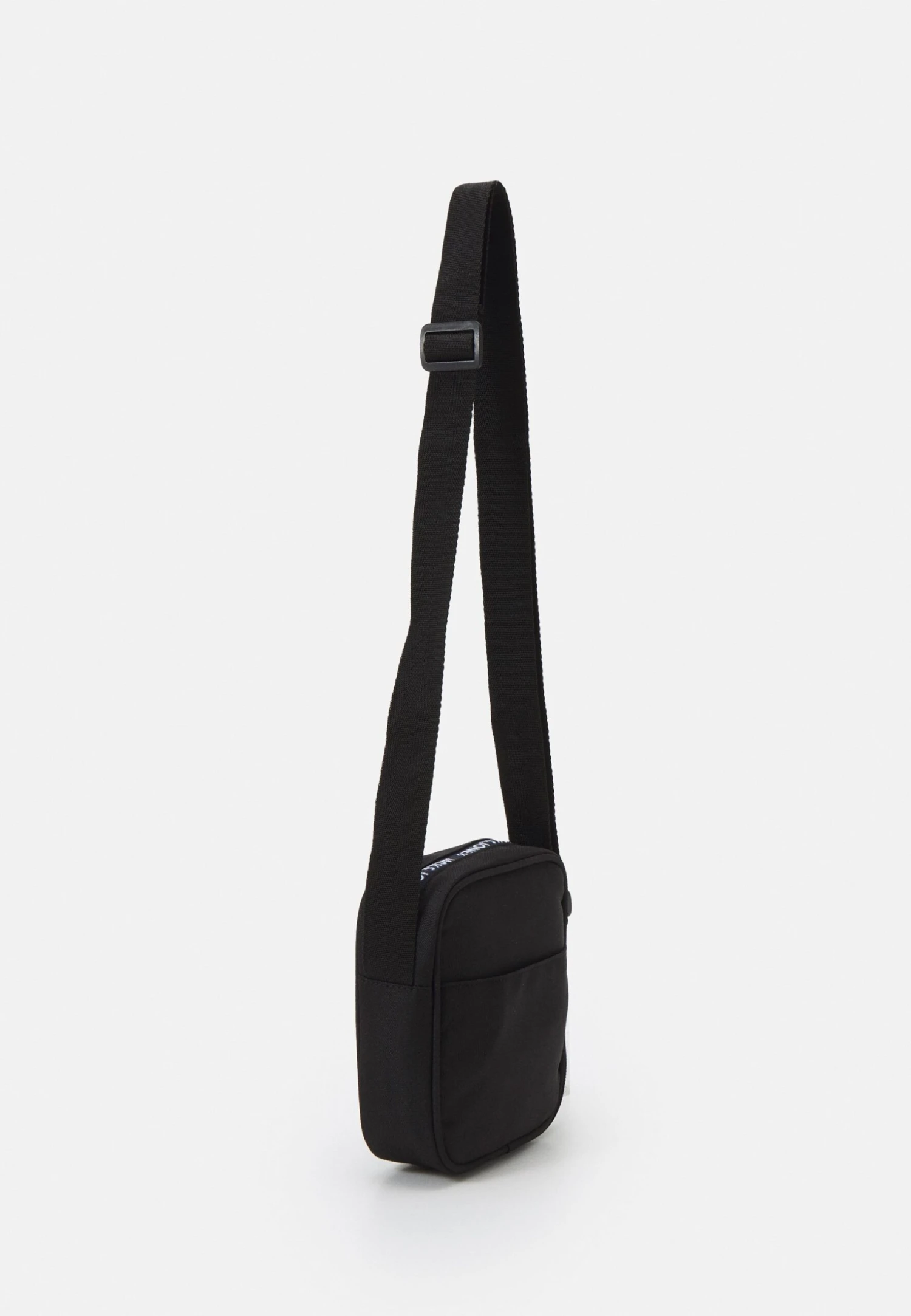 Jack & Jones Jachero Slingbag Unisex - Schoudertas - Black 4 Jack & Jones Jachero Slingbag Unisex - Schoudertas - Black - Afbeelding 2
