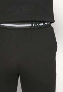 Jack & Jones JAMES TEE AND PANTS - Pyjama -Jack & Jones Winkel 0f0c2db0712d411783bfdaf0231958e8