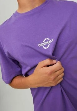 Jack & Jones JORBURNING CREW NECK UNISEX - T-shirt Print -Jack & Jones Winkel 1947bdbed2184fd786d187d727c41f8d