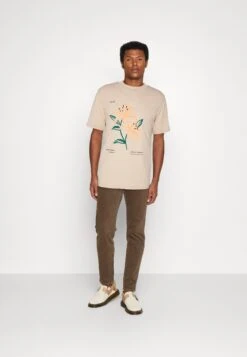 JACK&JONES Premium Jprblafoire Tee Crew Neck - T-Shirt Print - White Pepper -Jack & Jones Winkel 19d64bb72e45441a9cb1983864f2c9f4