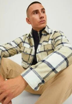 Jack & Jones RDDARI CHECK L/S SN - Korte Jassen 13 Jack & Jones RDDARI CHECK L/S SN - Korte Jassen -Jack & Jones Winkel 22d694bfb2c0404d8472f9cb8167c91e