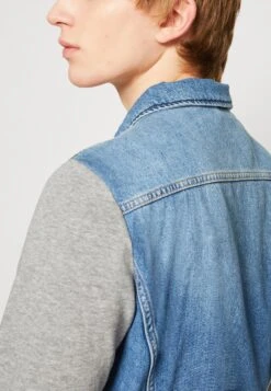 Jack & Jones JJIJEAN JACKET HOOD - Spijkerjas 13 Jack & Jones JJIJEAN JACKET HOOD - Spijkerjas -Jack & Jones Winkel 2358d147d284453496da008f04e4a98e