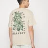 Jack & Jones Jorkarma Tee Crew Neck Unisex - T-Shirt Print - Moonbeam 2 Jack & Jones Jorkarma Tee Crew Neck Unisex - T-Shirt Print - Moonbeam -Jack & Jones Winkel 256e7a9499b4468ba0b6eb6c132a0d86