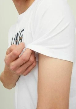 Jack & Jones JJXILO TEE CREW NECK - T-shirt Print -Jack & Jones Winkel 28b45dcaf1a04e08a8d2a27bed424497