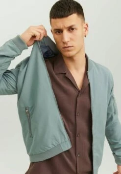 Jack & Jones ERUSH NOOS - Bomberjacks -Jack & Jones Winkel 2e2eb470575241ccaf2a87b53625a878