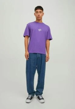 Jack & Jones JORBURNING CREW NECK UNISEX - T-shirt Print -Jack & Jones Winkel 3009c21509f84a91a6daec7a301476f2