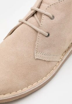 Jack & Jones JFWBRAVO DESERT BOOT - Sportieve Veterschoenen 11 Jack & Jones JFWBRAVO DESERT BOOT - Sportieve Veterschoenen -Jack & Jones Winkel 3041fd2561d04da3a0272946be3fa192