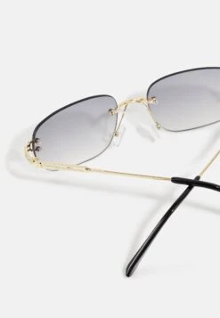 Jack & Jones Jacberlin Unisex - Zonnebril - Purple Magic 8 Jack & Jones Jacberlin Unisex - Zonnebril - Purple Magic -Jack & Jones Winkel 32ea2c07141a4a30b0ee5edba7c6dc45