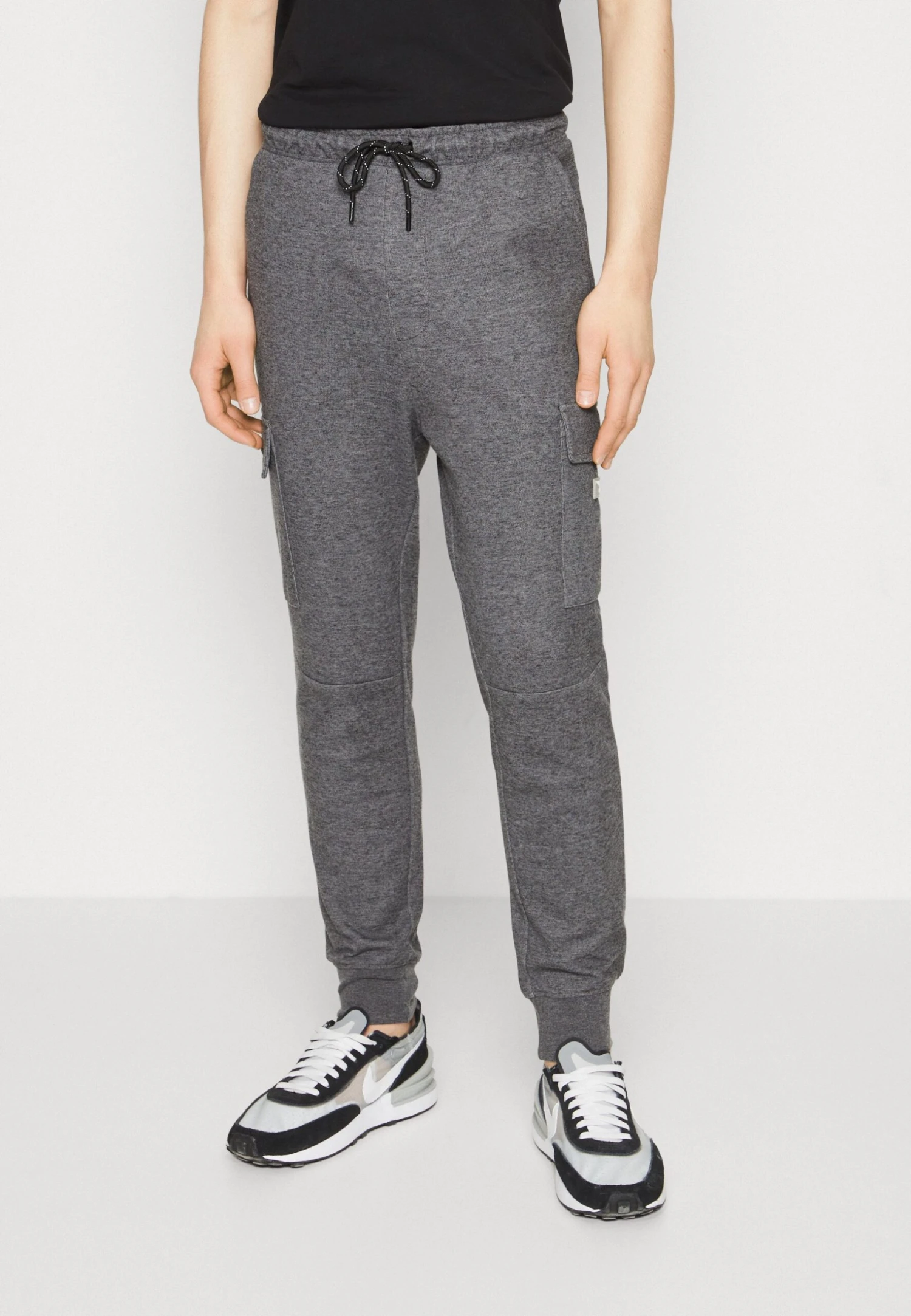 Jack & Jones JJIGORDON JJAIR PANTS - Trainingsbroek 3 Jack & Jones JJIGORDON JJAIR PANTS - Trainingsbroek