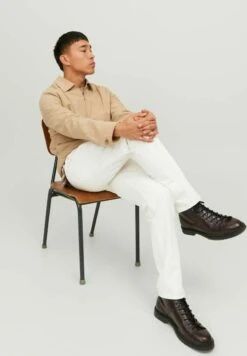 Jack & Jones COMFORT FIT MIKE CJ 372 LID - Straight Leg Jeans 13 Jack & Jones COMFORT FIT MIKE CJ 372 LID - Straight Leg Jeans -Jack & Jones Winkel 3852a714b1b345358a8c252bb3f408a5