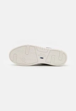 Jack & Jones JFWHEATH - Sneakers Laag 9 Jack & Jones JFWHEATH - Sneakers Laag -Jack & Jones Winkel 3e0719d68db448f78e6876b249f35a95