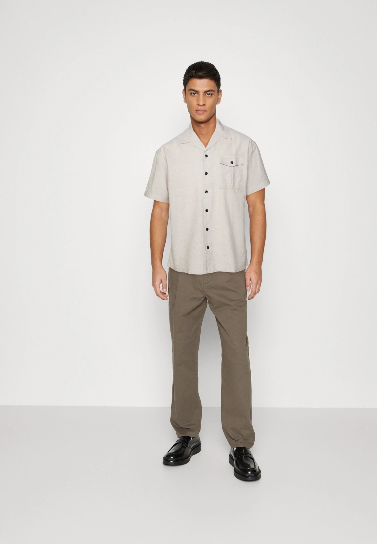 Jack & Jones JCOSUMMER AREA RESORT RELAXED - Overhemd 4 Jack & Jones JCOSUMMER AREA RESORT RELAXED - Overhemd - Afbeelding 2