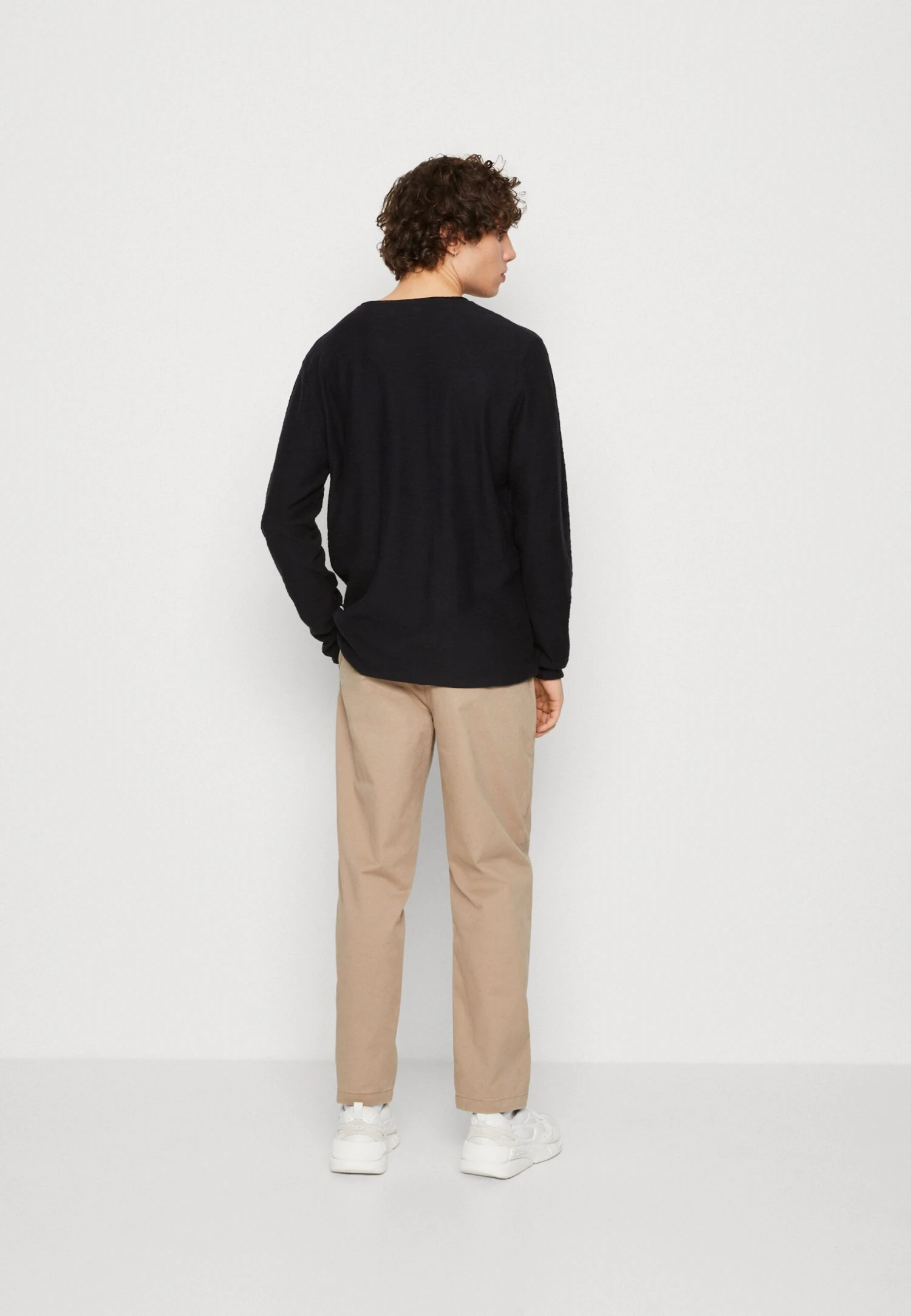 Jack & Jones JJSLUB CREW NECK - Trui 5 Jack & Jones JJSLUB CREW NECK - Trui - Afbeelding 3