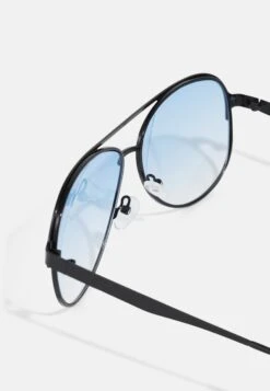 Jack & Jones Jacpilot Sunglasses Unisex - Zonnebril - Black/Dark Blue/Light Blue -Jack & Jones Winkel 49432ce0e9d54fe2886fd623400085ff