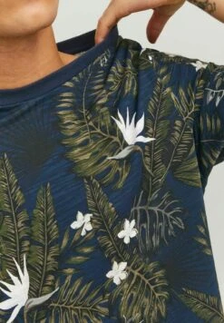 JACK&JONES Premium JPRBLATROPIC CREW NECK - T-shirt Print 11 JACK&JONES Premium JPRBLATROPIC CREW NECK - T-shirt Print -Jack & Jones Winkel 4c780a0e804449138f31ca964b93cb26