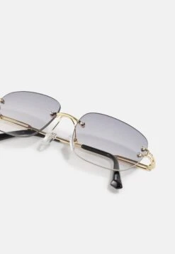 Jack & Jones Jacberlin Unisex - Zonnebril - Purple Magic 9 Jack & Jones Jacberlin Unisex - Zonnebril - Purple Magic -Jack & Jones Winkel 4f95823acc6a4e6990b3941f848e3cb5