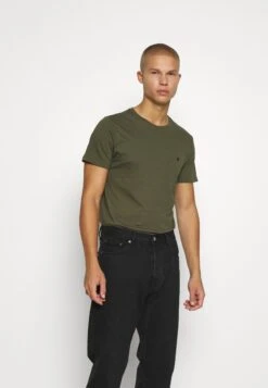 JACK&JONES Premium JPRBRODY TEE CREW NECK 5 PACK - T-shirt Basic 12 JACK&JONES Premium JPRBRODY TEE CREW NECK 5 PACK - T-shirt Basic -Jack & Jones Winkel 5797c453a32b40fbb910fcd6e7619ae8