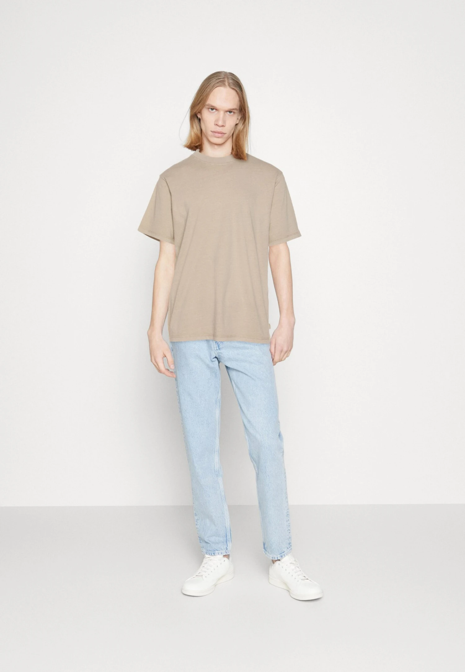 JACK&JONES Premium JPRCCMINERAL DYE TEE - T-shirt Basic 4 JACK&JONES Premium JPRCCMINERAL DYE TEE - T-shirt Basic - Afbeelding 2