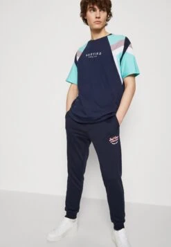 Jack & Jones JPSTGORDON JJANDY PANTS - Trainingsbroek 10 Jack & Jones JPSTGORDON JJANDY PANTS - Trainingsbroek -Jack & Jones Winkel 6b071e77169944d39eab383e252aeced