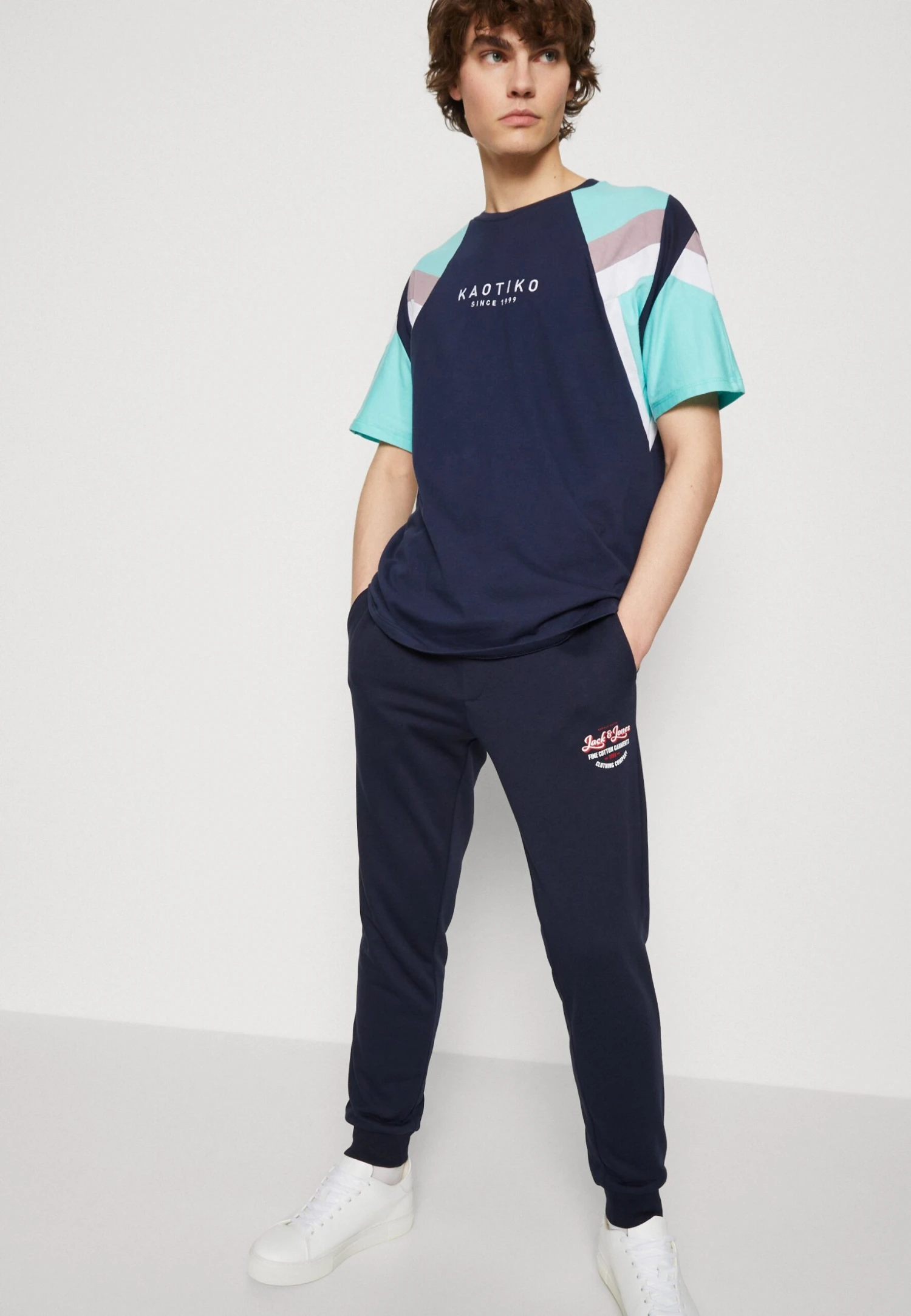 Jack & Jones JPSTGORDON JJANDY PANTS - Trainingsbroek 6 Jack & Jones JPSTGORDON JJANDY PANTS - Trainingsbroek - Afbeelding 4