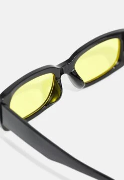 Jack & Jones Jacabel Sunglasses Unisex - Zonnebril - Black Detail/Yellow -Jack & Jones Winkel 6bedf43c4ed644928516cb68887213de