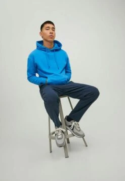 Jack & Jones JPSTACE JJBREEZE - Trainingsbroek -Jack & Jones Winkel 6eec2cb8edc24732b3e120bc8e6ab83a