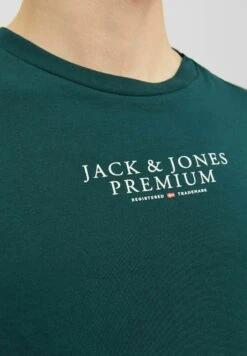 JACK&JONES Premium Rbluarchie Crew Neck- T-Shirt Print - Ponderosa Pine 13 JACK&JONES Premium Rbluarchie Crew Neck- T-Shirt Print - Ponderosa Pine -Jack & Jones Winkel 764f5c036f92431982a28730f58ff075