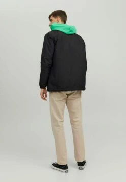 Jack & Jones COACH - Korte Jassen 9 Jack & Jones COACH - Korte Jassen -Jack & Jones Winkel 768a9e1b18464b748a8ece71a64ee71d