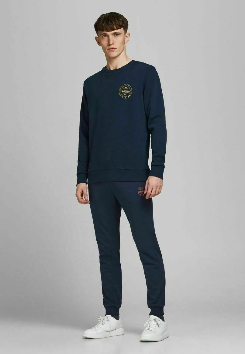 Jack & Jones JJIGORDON JJSHARK PANTS 2 PACK - Trainingsbroek 3 Jack & Jones JJIGORDON JJSHARK PANTS 2 PACK - Trainingsbroek