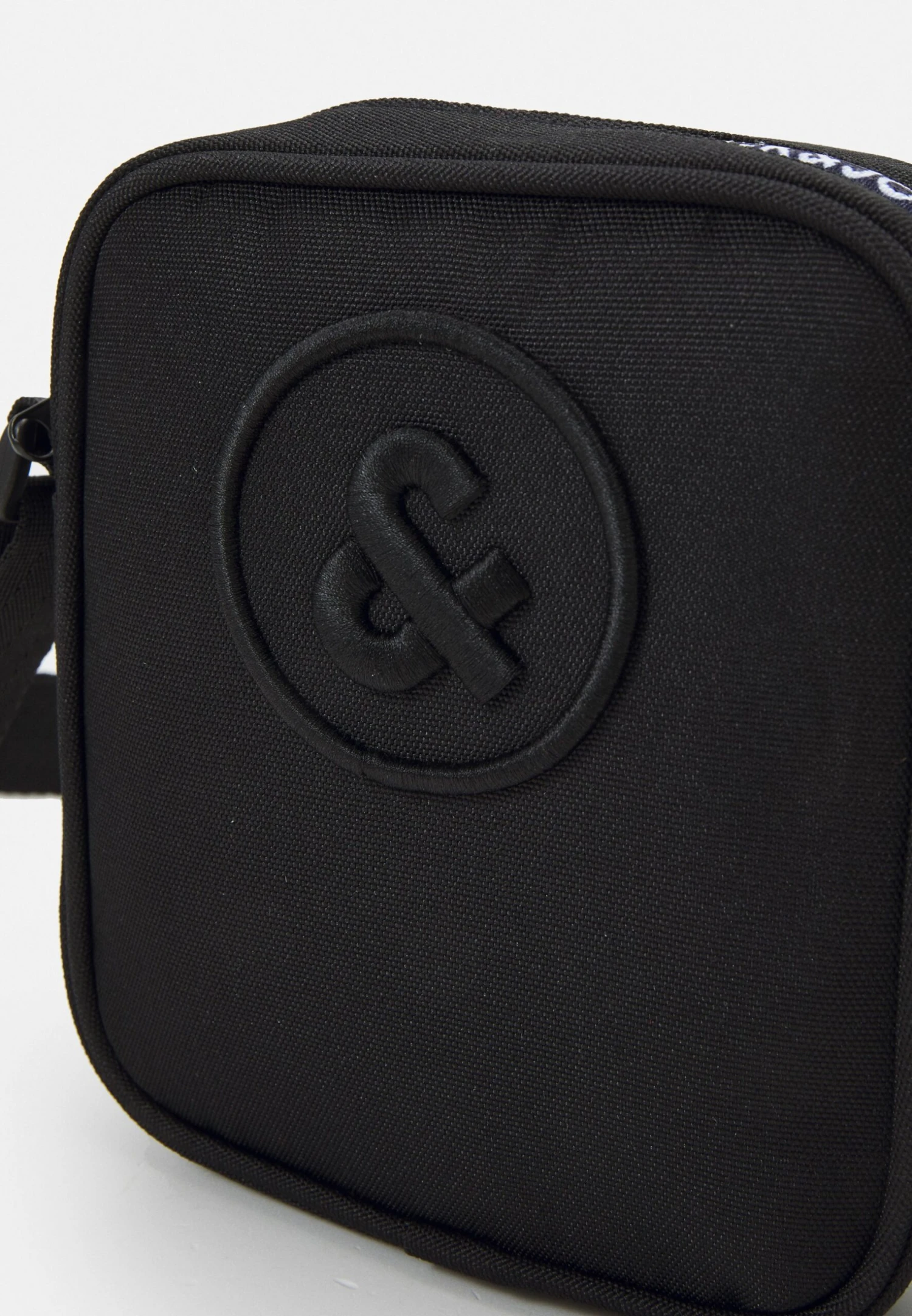 Jack & Jones Jachero Slingbag Unisex - Schoudertas - Black 6 Jack & Jones Jachero Slingbag Unisex - Schoudertas - Black - Afbeelding 4