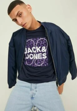 Jack & Jones Crew Neck - T-Shirt Print - Sky Captain 13 Jack & Jones Crew Neck - T-Shirt Print - Sky Captain -Jack & Jones Winkel 98643b008e8f47a99c0cbc2f13cbb36d
