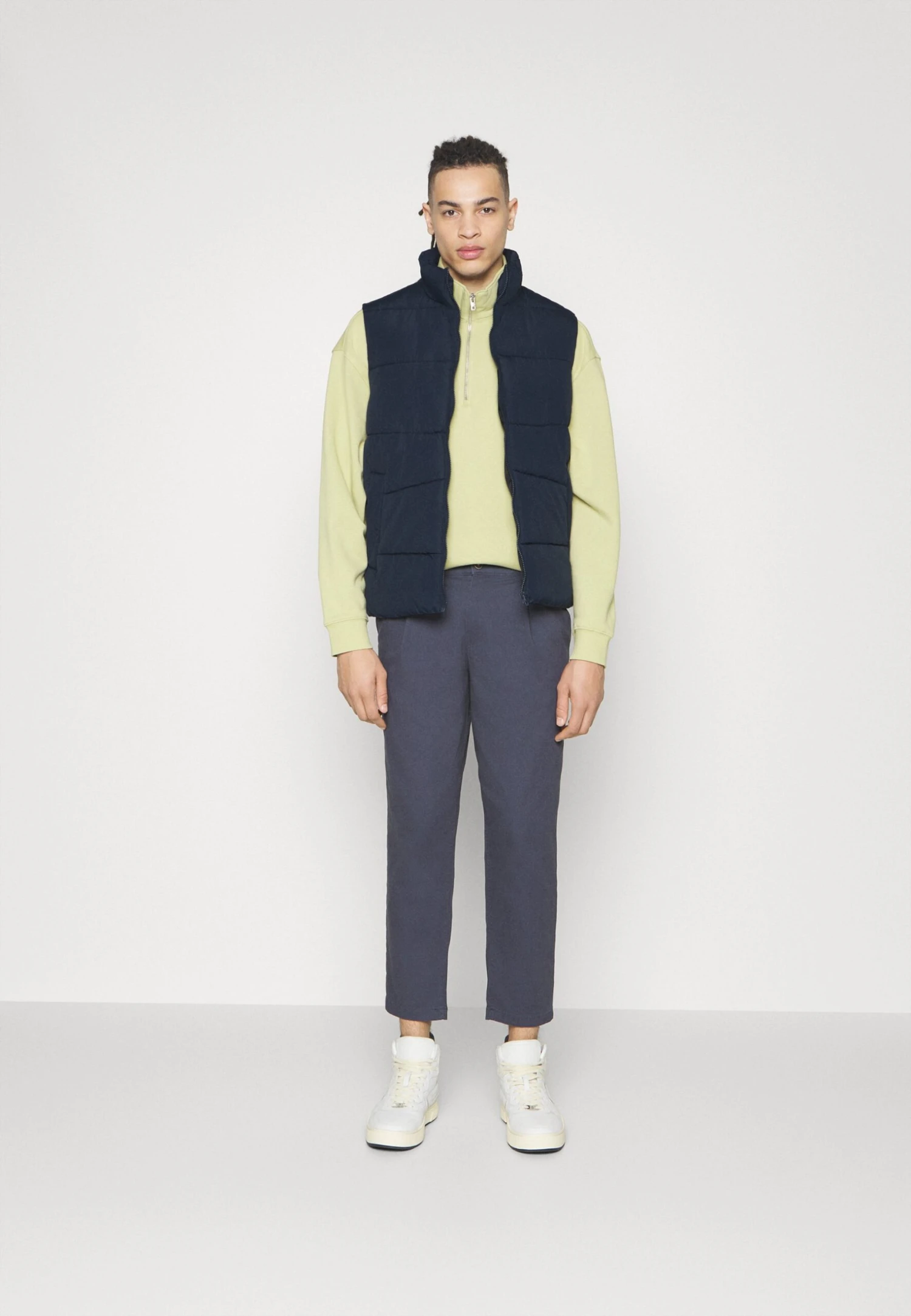 Jack & Jones JJCHILI SPRING BODYWARMER - Bodywarmer 5 Jack & Jones JJCHILI SPRING BODYWARMER - Bodywarmer - Afbeelding 3