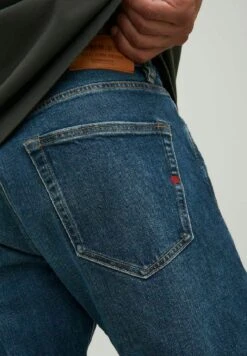 Jack & Jones RDD CHRIS ROYAL - Straight Leg Jeans -Jack & Jones Winkel a73b855c91824e188224f187715d1497
