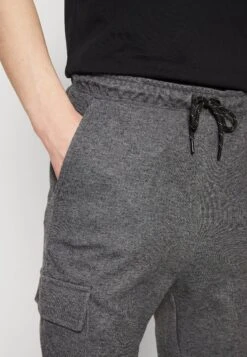 Jack & Jones JJIGORDON JJAIR PANTS - Trainingsbroek 11 Jack & Jones JJIGORDON JJAIR PANTS - Trainingsbroek -Jack & Jones Winkel acfd184b80544dd298d70ab81366bd36