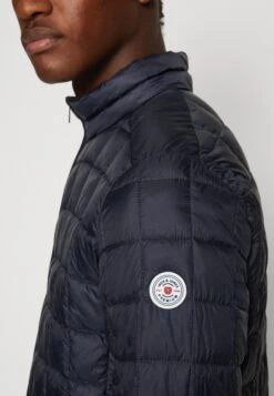 JACK&JONES Premium JPRCCFROST JACKET - Jas 11 JACK&JONES Premium JPRCCFROST JACKET - Jas -Jack & Jones Winkel af5822cdf39f4cae99cd8c8043d54dd7