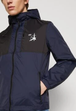 Jack & Jones JCOFILO LIGHT JACKET - Windjack -Jack & Jones Winkel b59f167480ef4691a649b309e8ffbb59