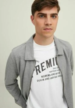 JACK&JONES Premium T-Shirt Print - Cloud Dancer -Jack & Jones Winkel b5f1149dc84c401b925a5979d76756bf