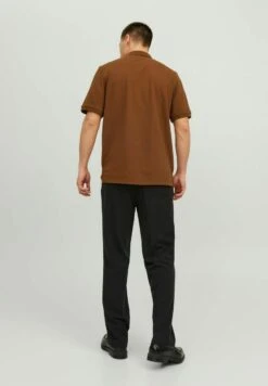 JACK&JONES Premium Kurzärmeliges - Poloshirt - Emperador 11 JACK&JONES Premium Kurzärmeliges - Poloshirt - Emperador -Jack & Jones Winkel bbef089ae1f84b92a7088422cc1f4bff