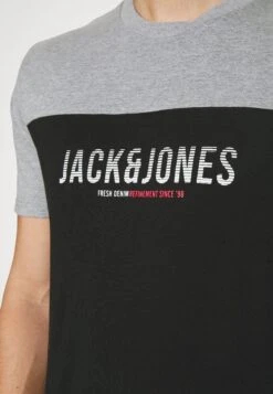 Jack & Jones Jjedan Blocking Tee O Neck - T-Shirt Print - Black 11 Jack & Jones Jjedan Blocking Tee O Neck - T-Shirt Print - Black -Jack & Jones Winkel c42889f526904161bb9384d17940248a