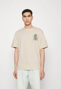 Jack & Jones Jorkarma Tee Crew Neck Unisex - T-Shirt Print - Moonbeam 10 Jack & Jones Jorkarma Tee Crew Neck Unisex - T-Shirt Print - Moonbeam -Jack & Jones Winkel c4b00fdf9f1a4fdcad296fcdda3f1d55