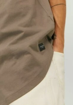 Jack & Jones Jjenoa Ss Crew Neck Noos - T-Shirt Basic - Dark Brown 13 Jack & Jones Jjenoa Ss Crew Neck Noos - T-Shirt Basic - Dark Brown -Jack & Jones Winkel cdd4c55589b0406b80907cf245cd3b3f