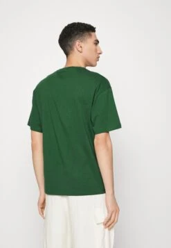 Jack & Jones Jormontpelat Tee Crew Neck - T-Shirt Print - Dark Green -Jack & Jones Winkel d390d43d11644849bd3ca9d4c30df5f0