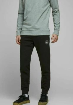 Jack & Jones JJIGORDON JJSHARK PANTS 2 PACK - Trainingsbroek 11 Jack & Jones JJIGORDON JJSHARK PANTS 2 PACK - Trainingsbroek -Jack & Jones Winkel d59c007eb3f242d987024f2befd7033b
