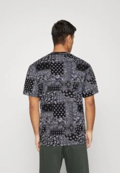 Jack & Jones Jortype Tee Crew Neck - T-Shirt Print - Tap Shoe 10 Jack & Jones Jortype Tee Crew Neck - T-Shirt Print - Tap Shoe -Jack & Jones Winkel d80bd992f105443289d499f937c48ef7