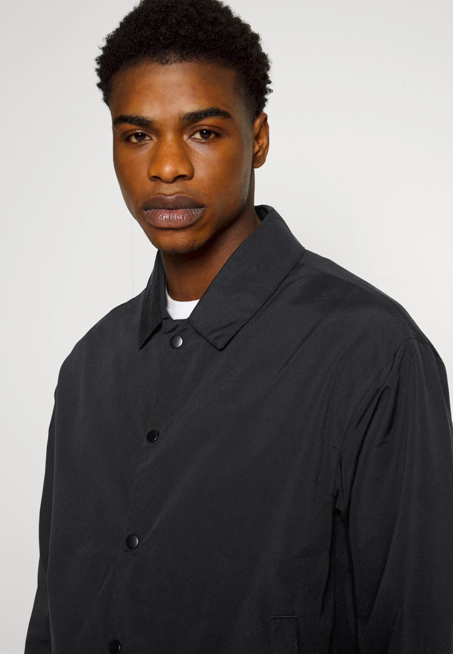 Jack & Jones JJROY COACH JACKET - Korte Jassen 6 Jack & Jones JJROY COACH JACKET - Korte Jassen - Afbeelding 4