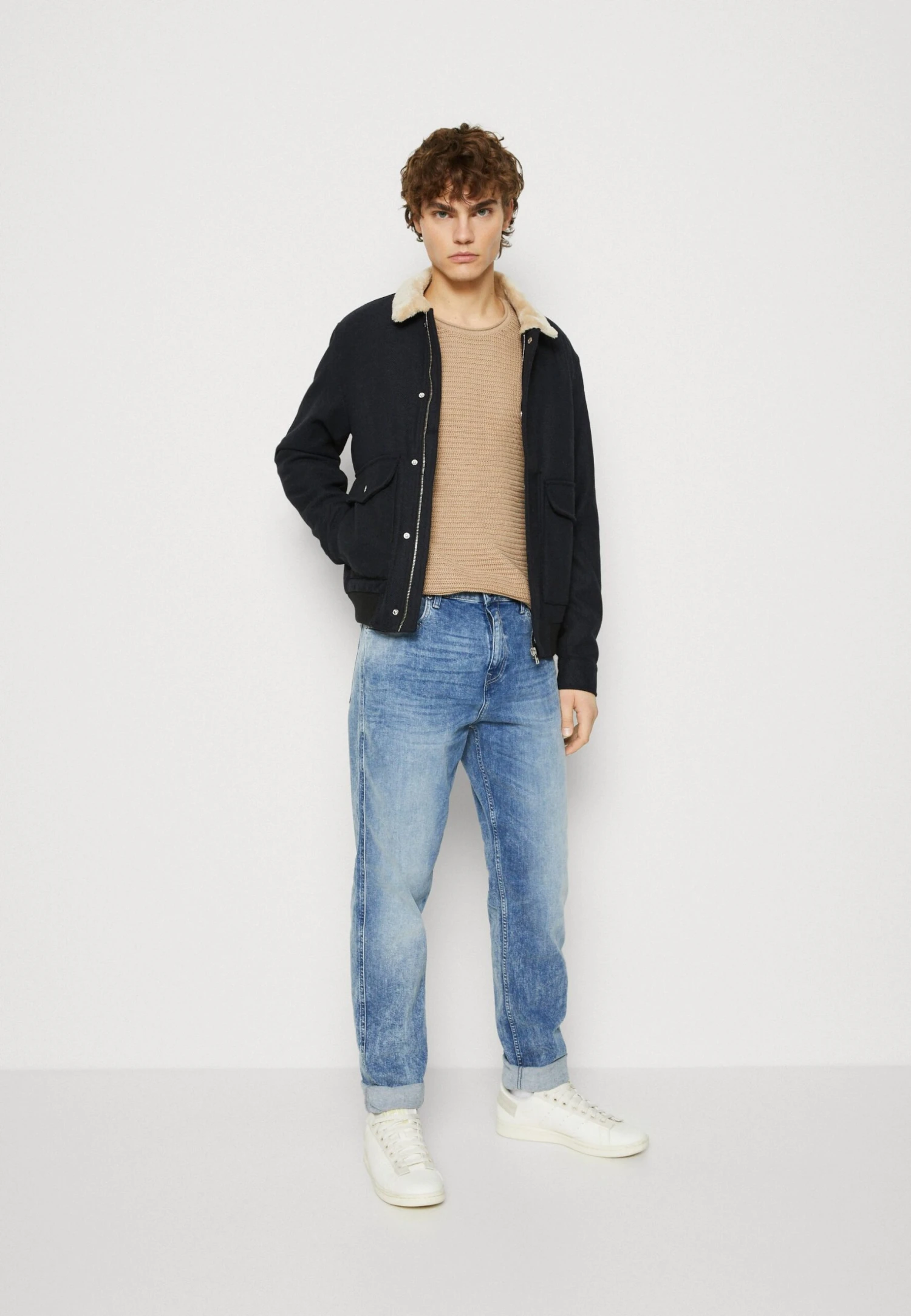Jack & Jones JJPHIL CREW NECK - Trui 4 Jack & Jones JJPHIL CREW NECK - Trui - Afbeelding 2